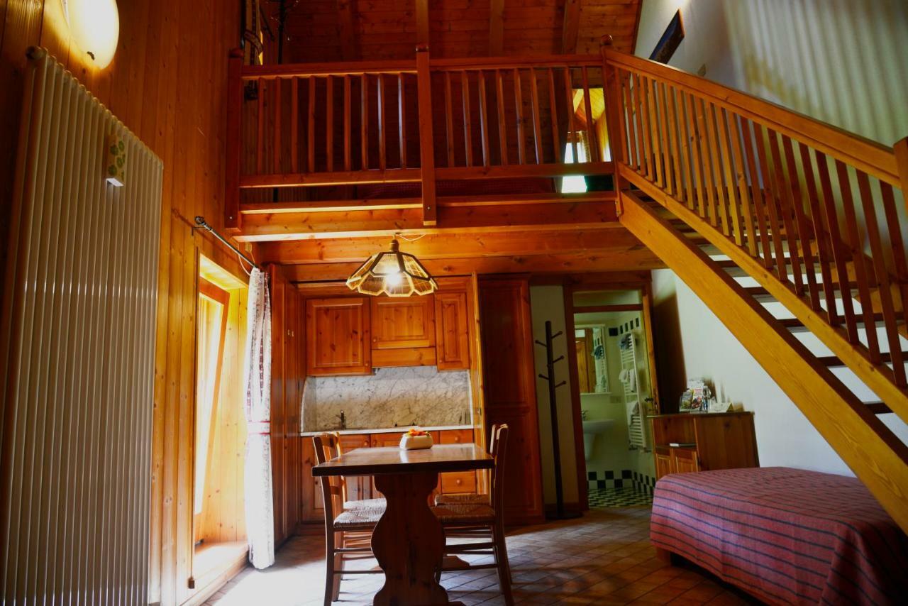 Agriturismo Pian Dei Tass Barcis Eksteriør bilde