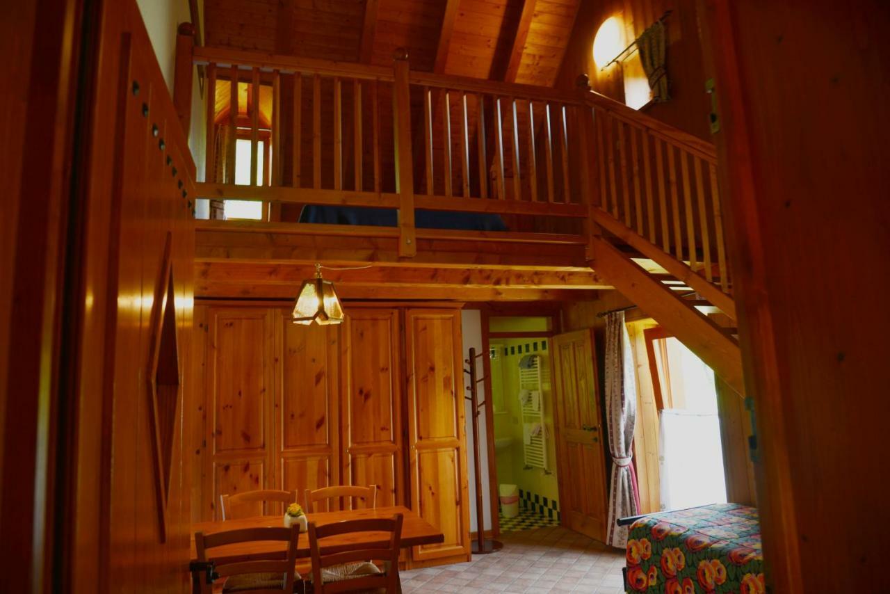 Agriturismo Pian Dei Tass Barcis Eksteriør bilde